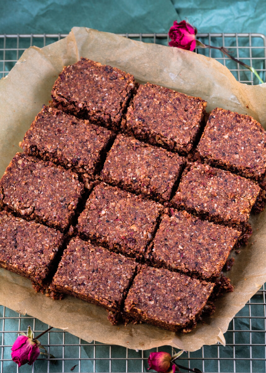 Green Plantain Coco-Nutty Granola Bars