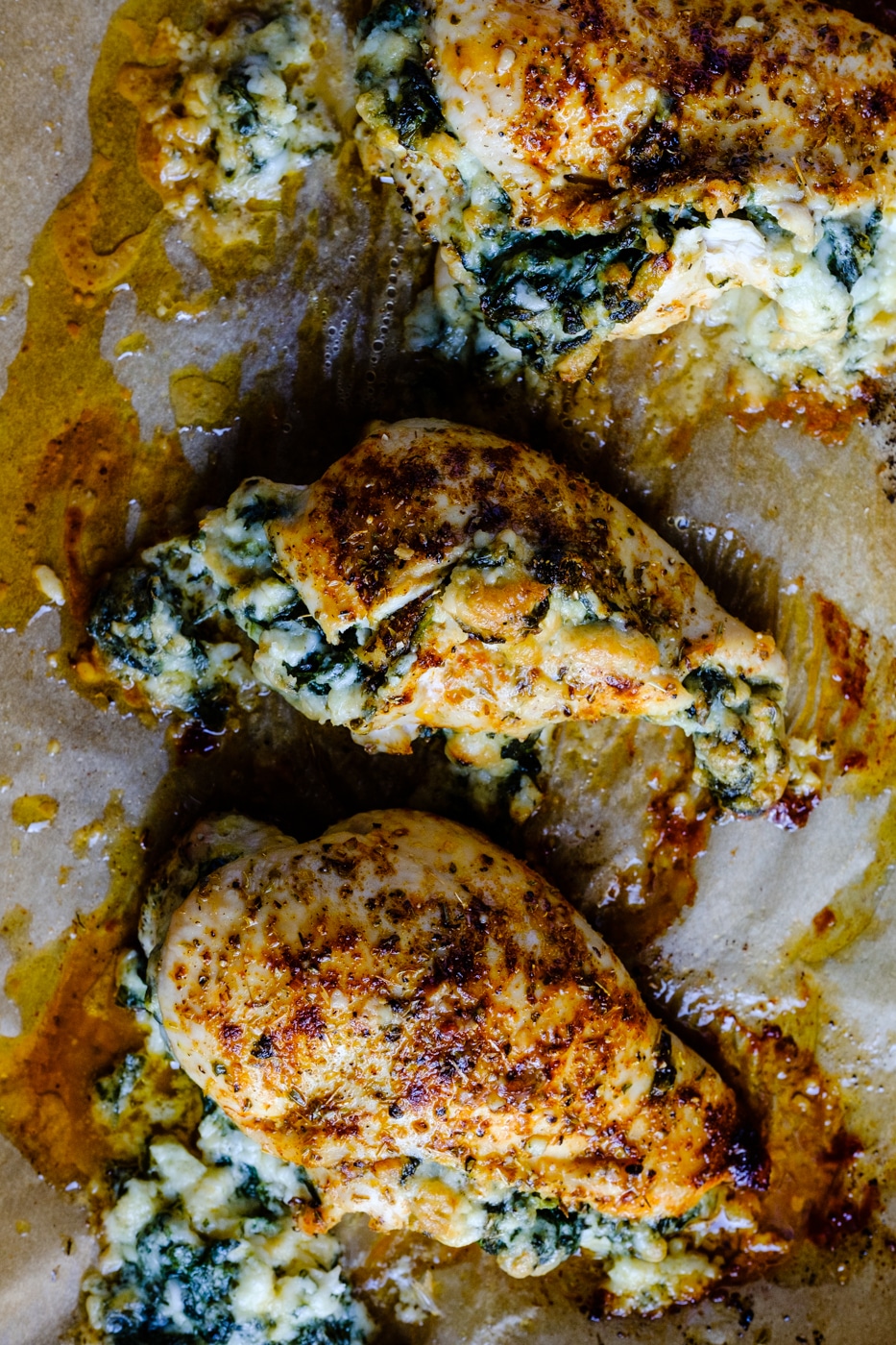 The spinach stuffed chicken breast ready to be served