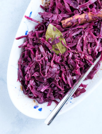 Sweet and Sour Braised Red Cabbage