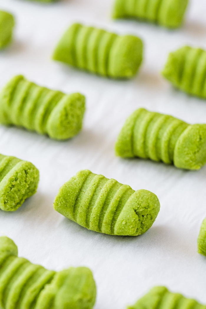 Green gnocchi