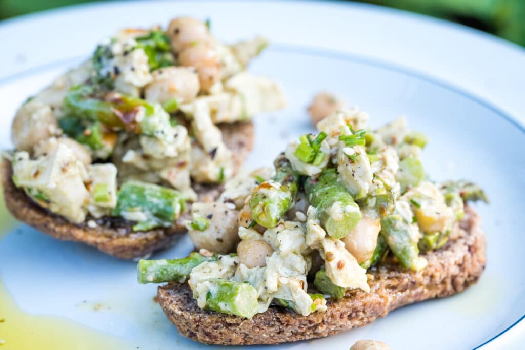 Chicken and tahini salad served on sorghum morning bread