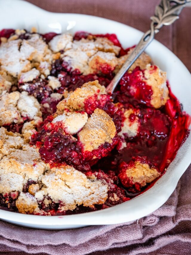 Blackberry Cobbler (GlutenFree, SugarFree) Creative in My Kitchen