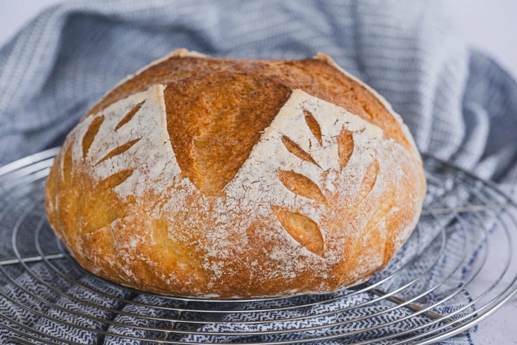 Millet sourdough bread