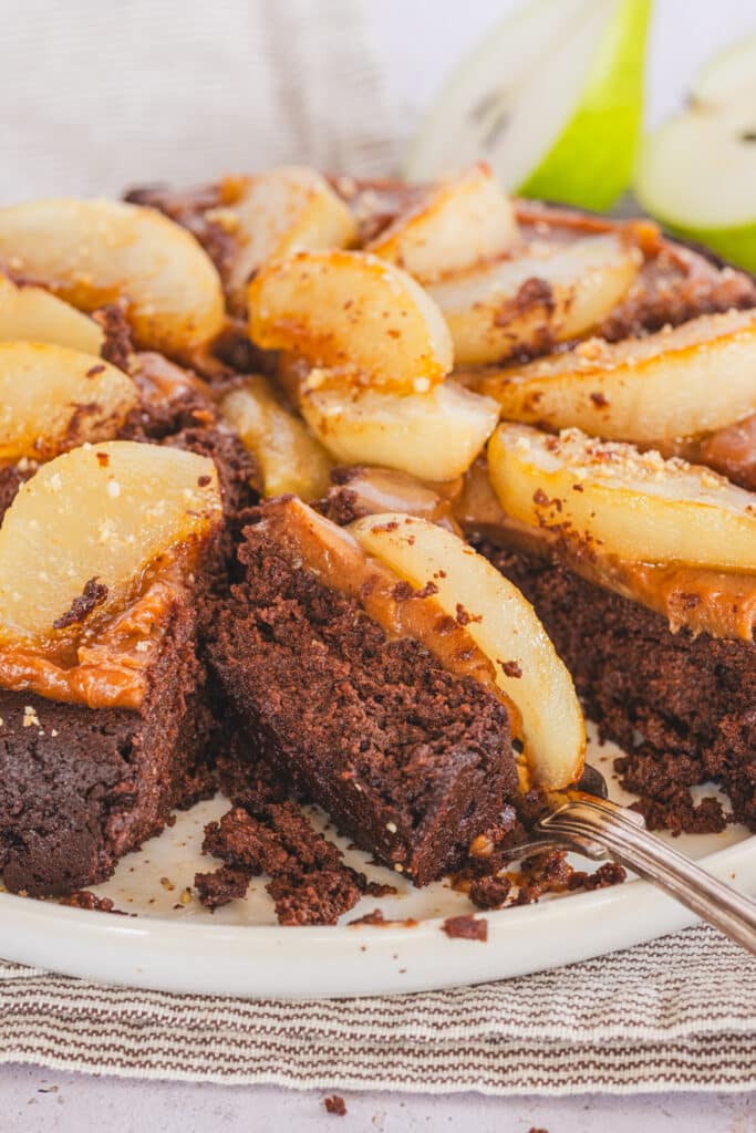 Sliced Sweet Potato Chocolate Cake with Braised Pears